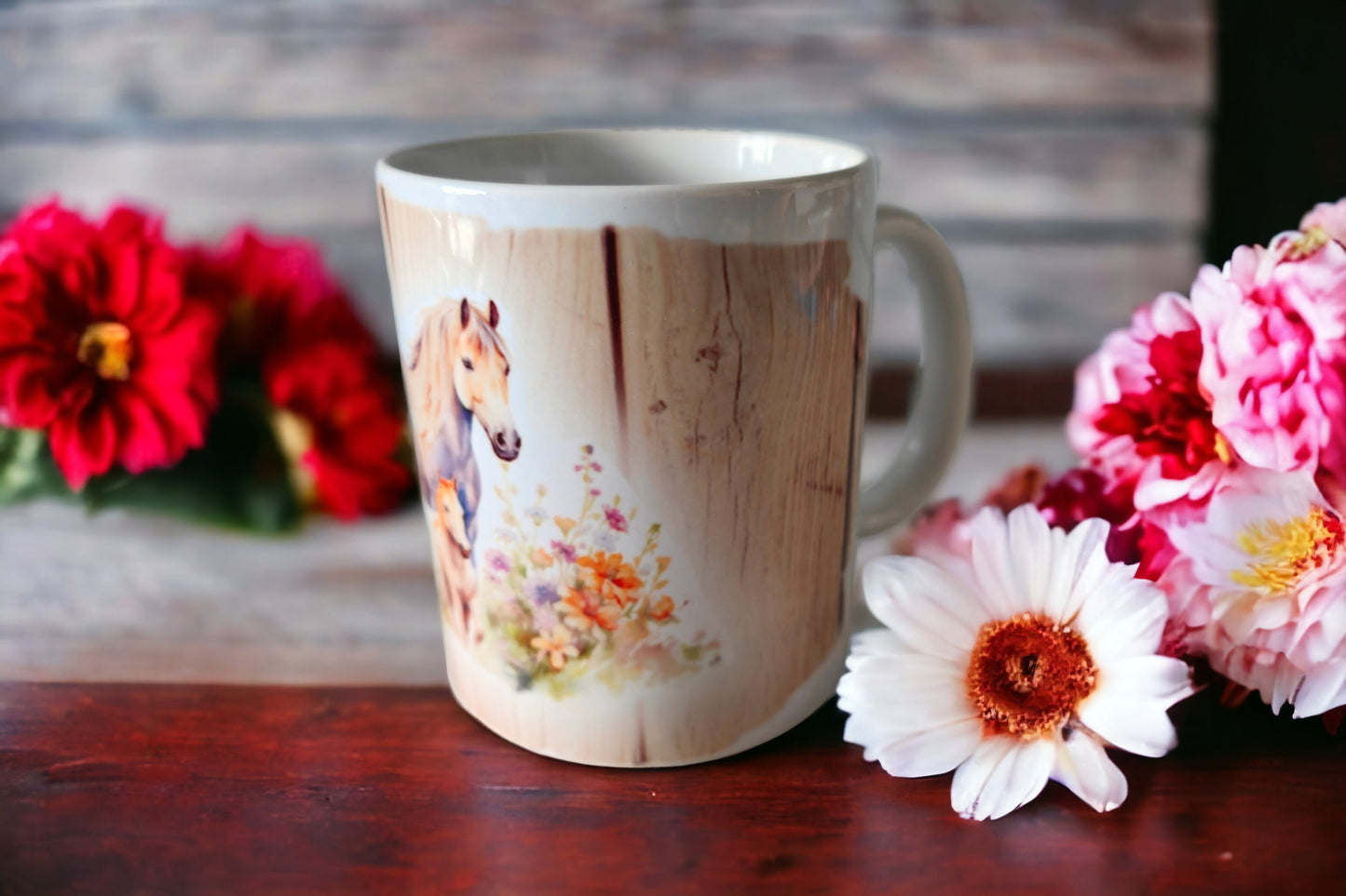 Horse Mug Cup - perfect gift/present for a horse lover or horse rider. Microwave and dishwasher safe.