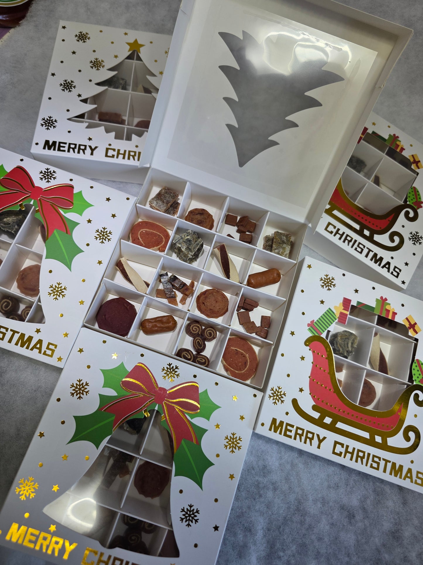 Natural Treat Selection Box for Dogs and Cats